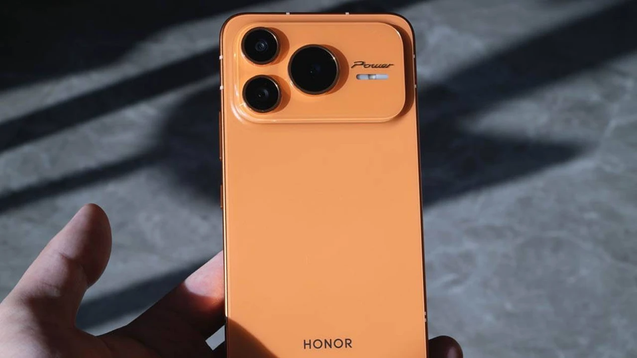 تطورات الهواتف الذكية من فئة الفلاجشيب الاقتصادي تعيد رسم ملامح المنافسة في 2026